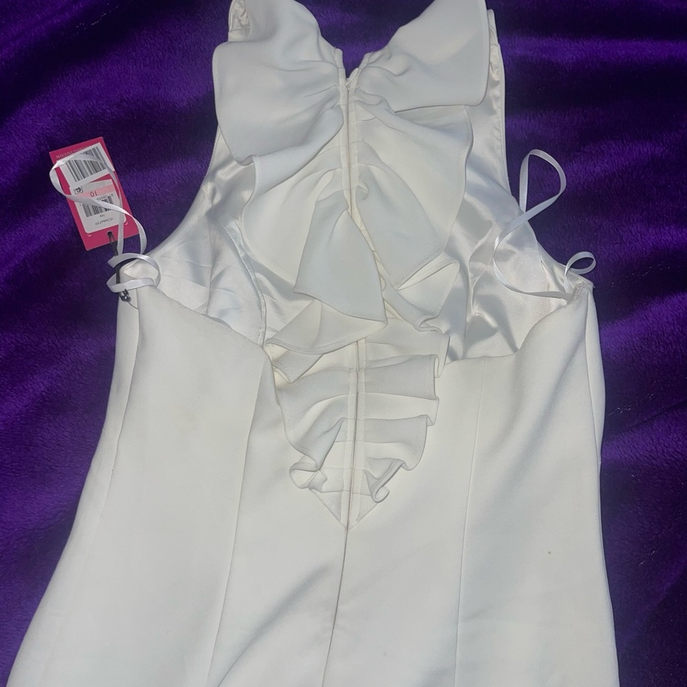 Vince Camuto white dress